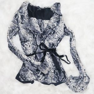 Bebe long sleeve blouse